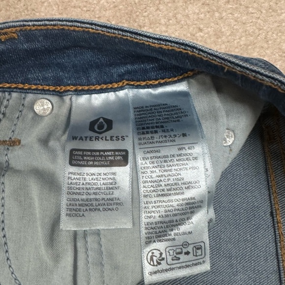 Like New Levi’s 721 High Rise Skinny Jeans Size 28 Women’s - Picture 5 of 5